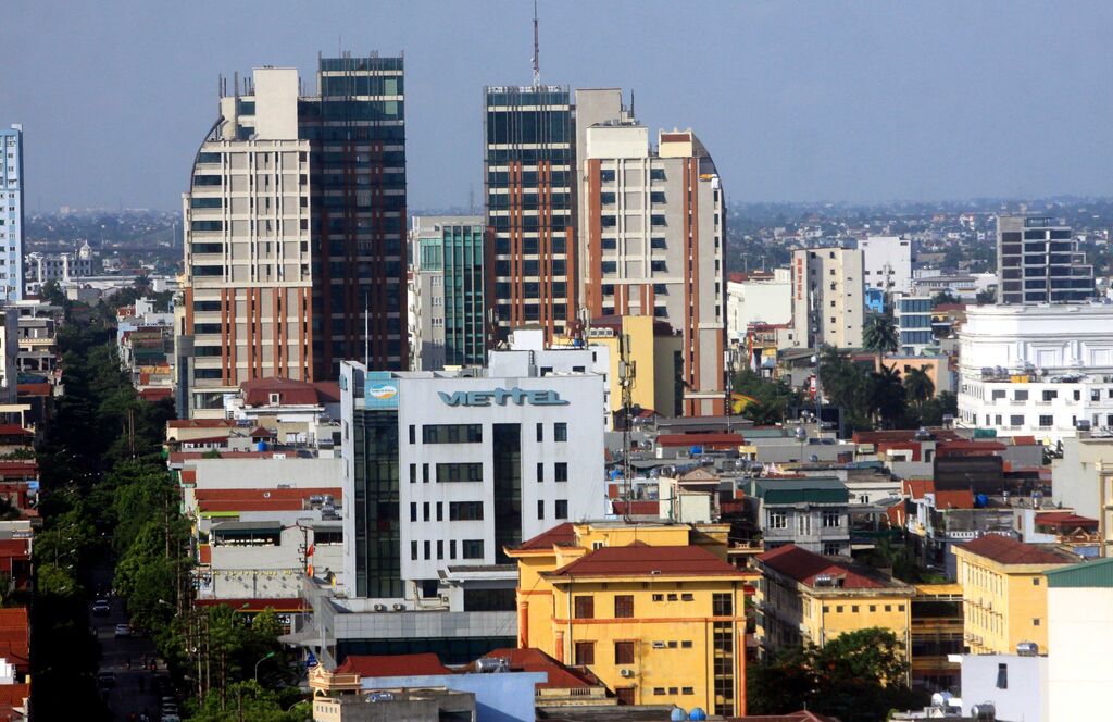   Bài 1: Bứt phá trong thu hút đầu tư