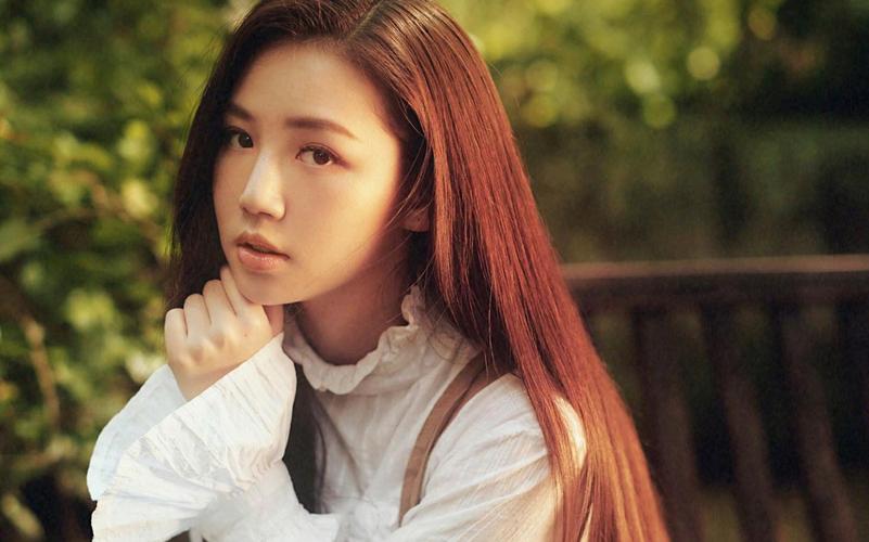   Thủ tướng chủ trì phiên họp thứ 6 của Tiểu ban Kinh tế-Xã hội