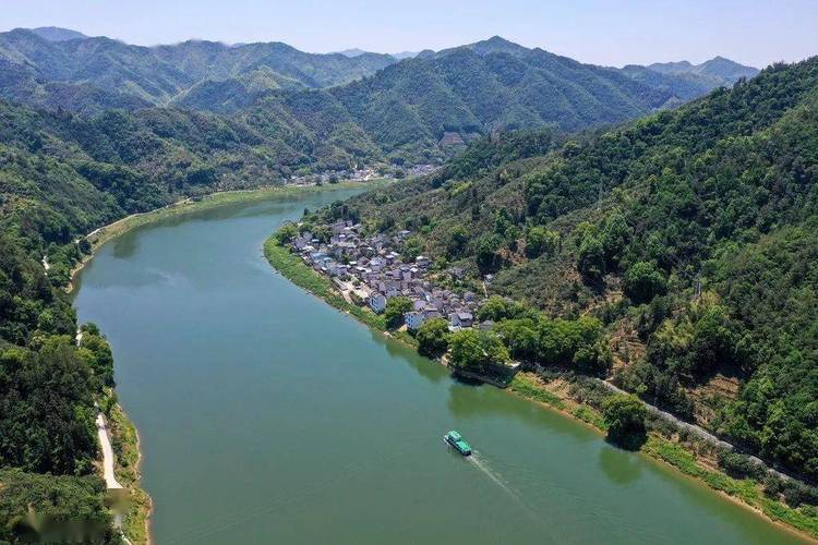   VV88 COM Link vào nhà cái VV88 uy tín số 1 2025 họp phiên thường kỳ tháng 11/2020