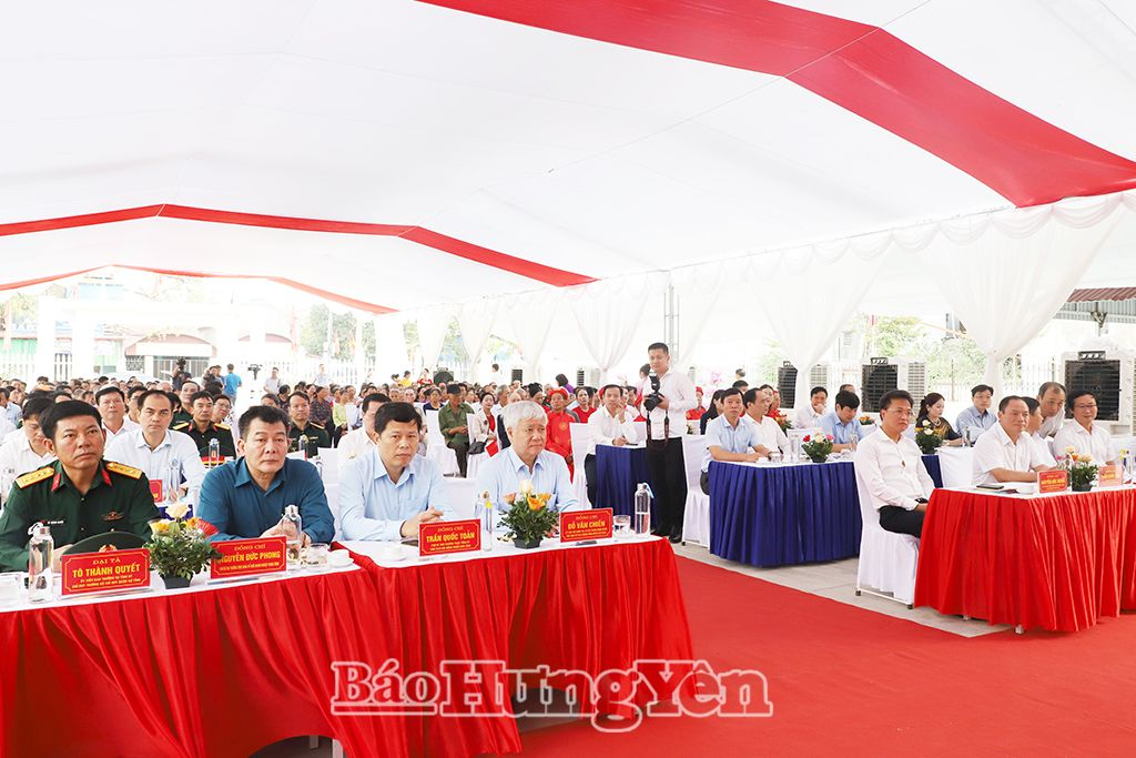   Khu dân cư Đình Cao tổ chức Ngày hội Đại đoàn kết toàn dân tộc - Ngày hội văn hóa quân dân; đón nhận danh hiệu Khu dân cư nông thôn mới kiểu mẫu