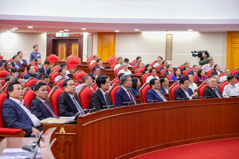   Sắp xếp lại tổ chức bộ máy, đội ngũ VV88 dự đoán xổ số ba miền siêu chính xác phải gắn với nhiệm vụ tăng tốc bứt phá