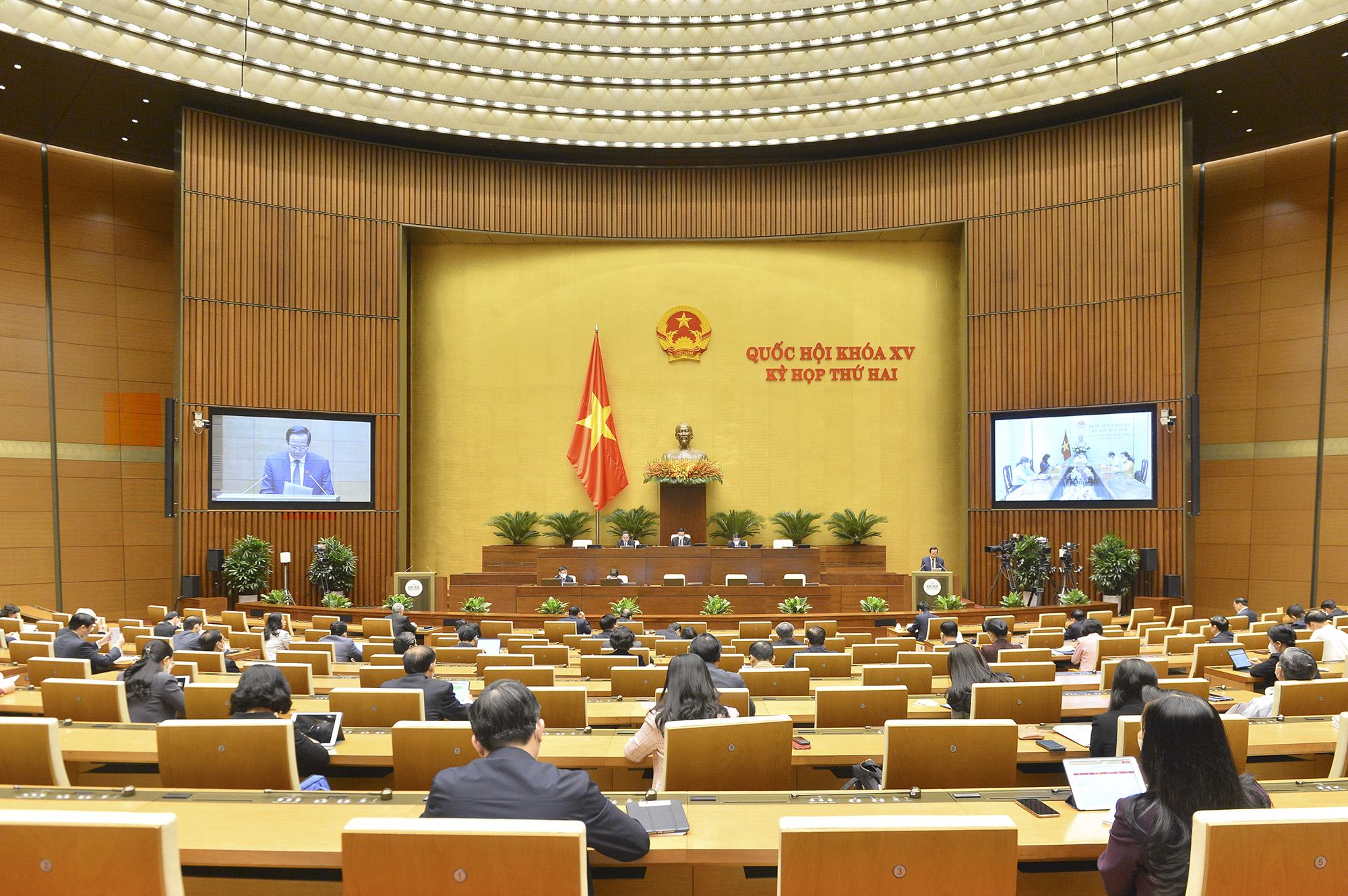   VV88 casino đăng ký thảo luận về 2 dự án Luật Điện ảnh và Luật Thi đua, khen thưởng (sửa đổi)