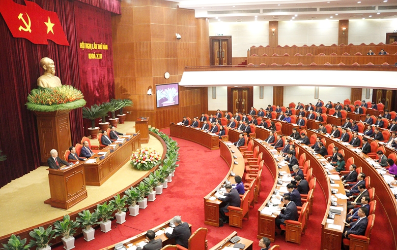   Đổi mới, hoàn thiện thể chế, chính sách đất đai để phát triển