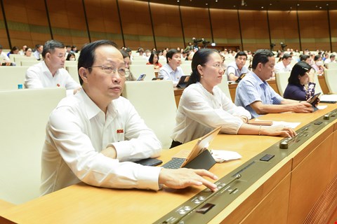   VV88 casino đăng ký thông qua Luật Thi đua, khen thưởng (sửa đổi)