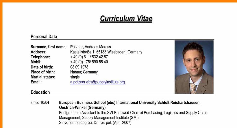   Bài 2: Chuyển đổi số - khi áp lực trở thành động lực