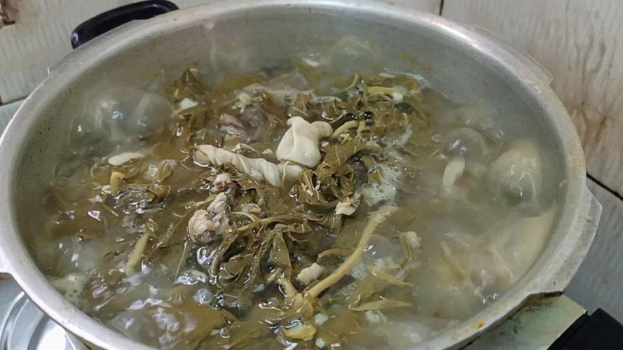   Người Thái Bình bên dòng sông Ba