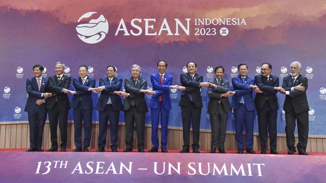 Thủ tướng Phạm Minh Chính và Trưởng đoàn các nước tham dự Hội nghị Cấp cao ASEAN-Liên Hợp Quốc lần thứ 13 - Ảnh: VGP/Nhật Bắc