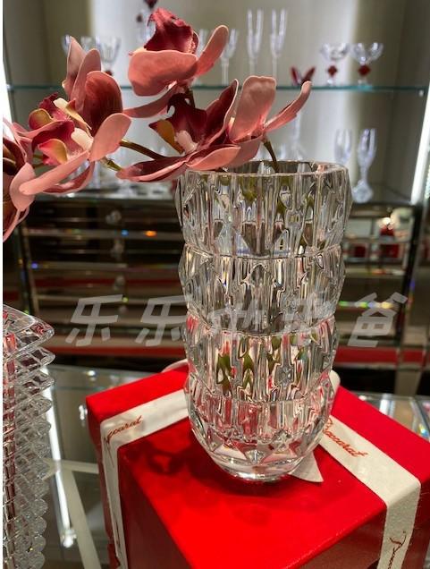   Từ 1/7/2024, người lao động làm việc theo hợp đồng được áp dụng mức lương tối thiểu vùng mới