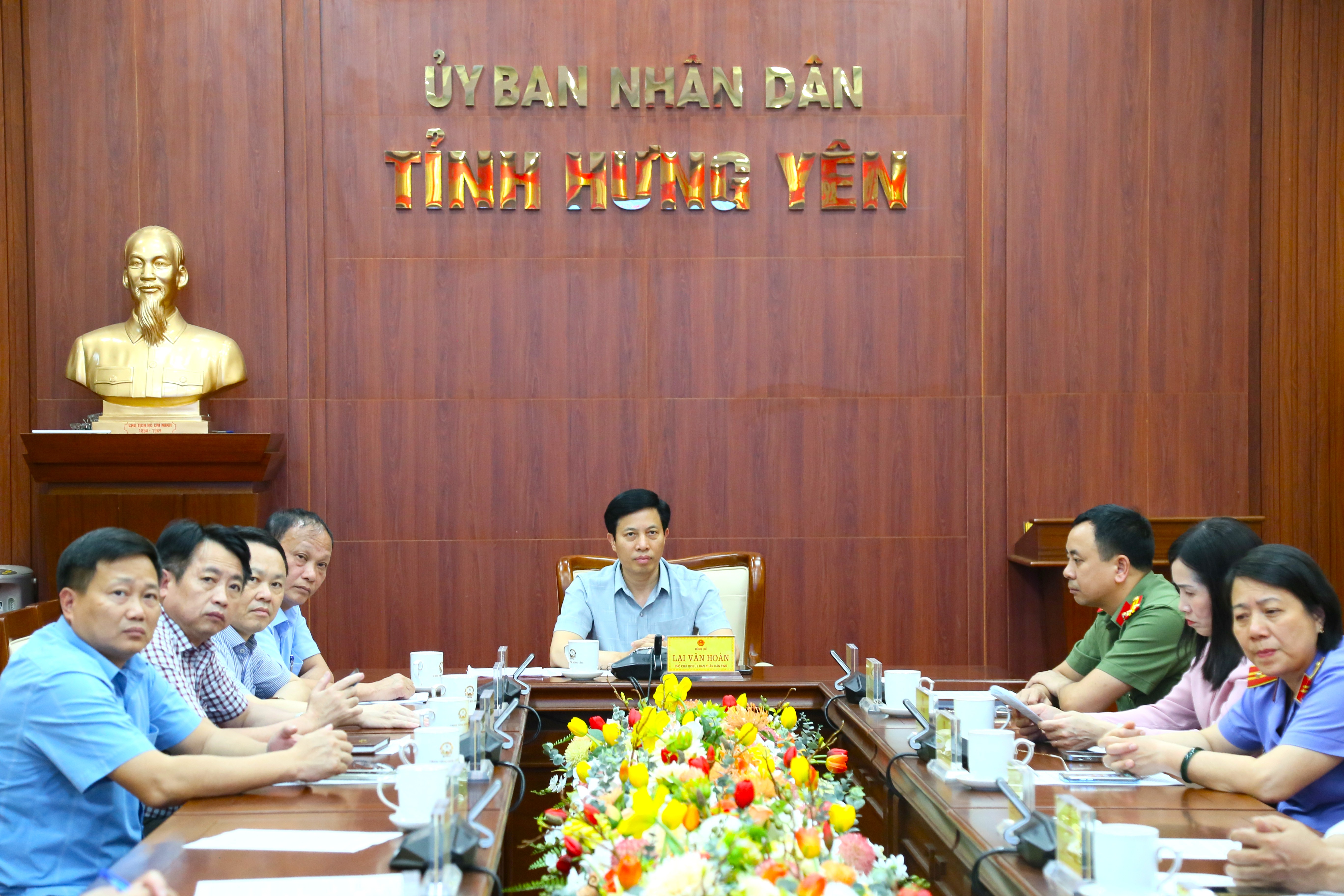   Triển khai các nhiệm vụ, giải pháp chống khai thác hải sản bất hợp pháp, không theo báo cáo, không theo quy định