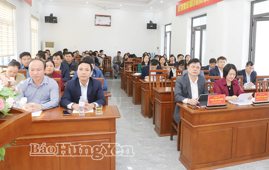   Đẩy mạnh phát triển khoa học, công nghệ, đổi mới sáng tạo và chuyển đổi số