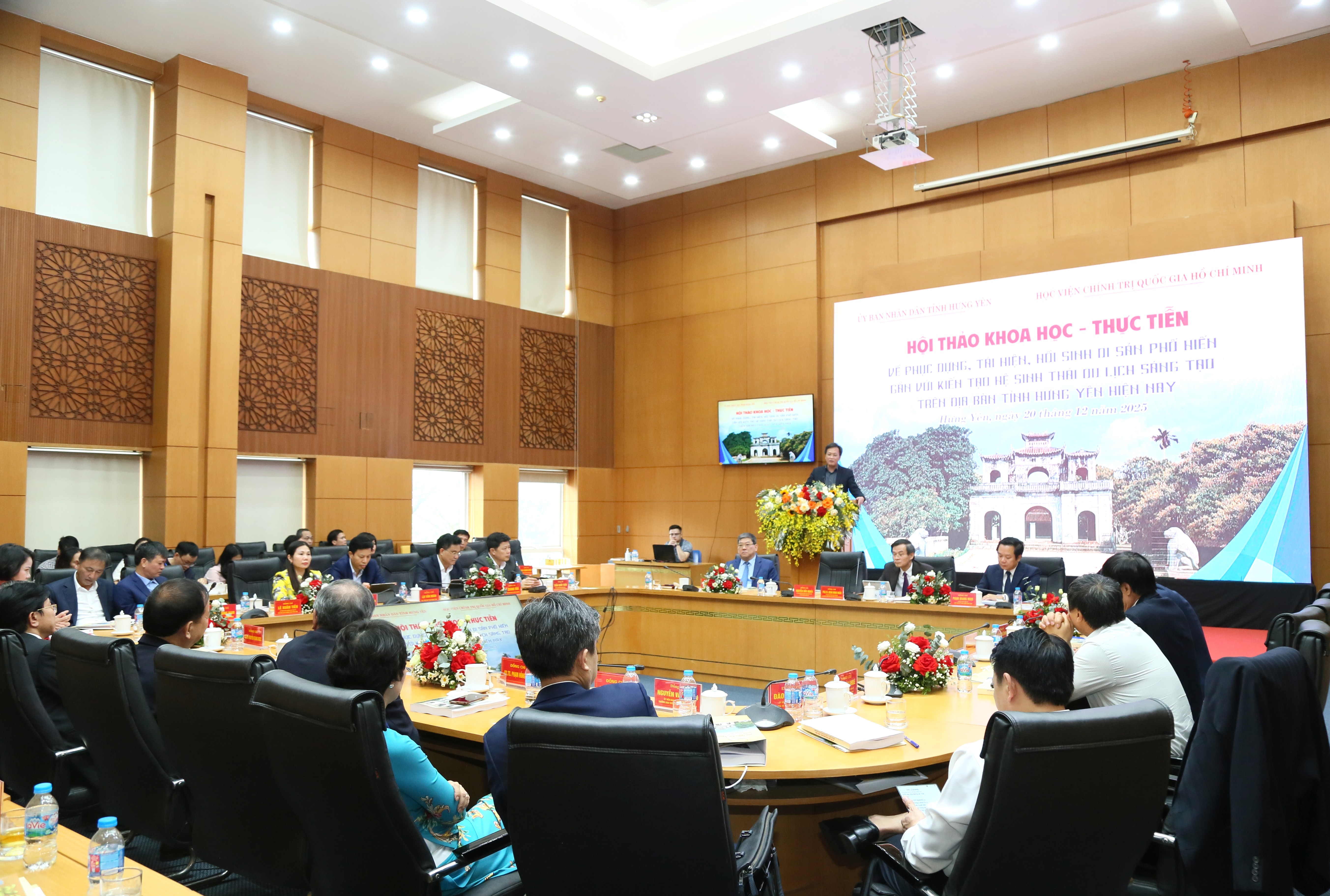   Hội thảo khoa học và thực tiễn về phục dựng, tái hiện và hồi sinh di sản Phố Hiến gắn với kiến tạo hệ sinh thái du lịch sáng tạo