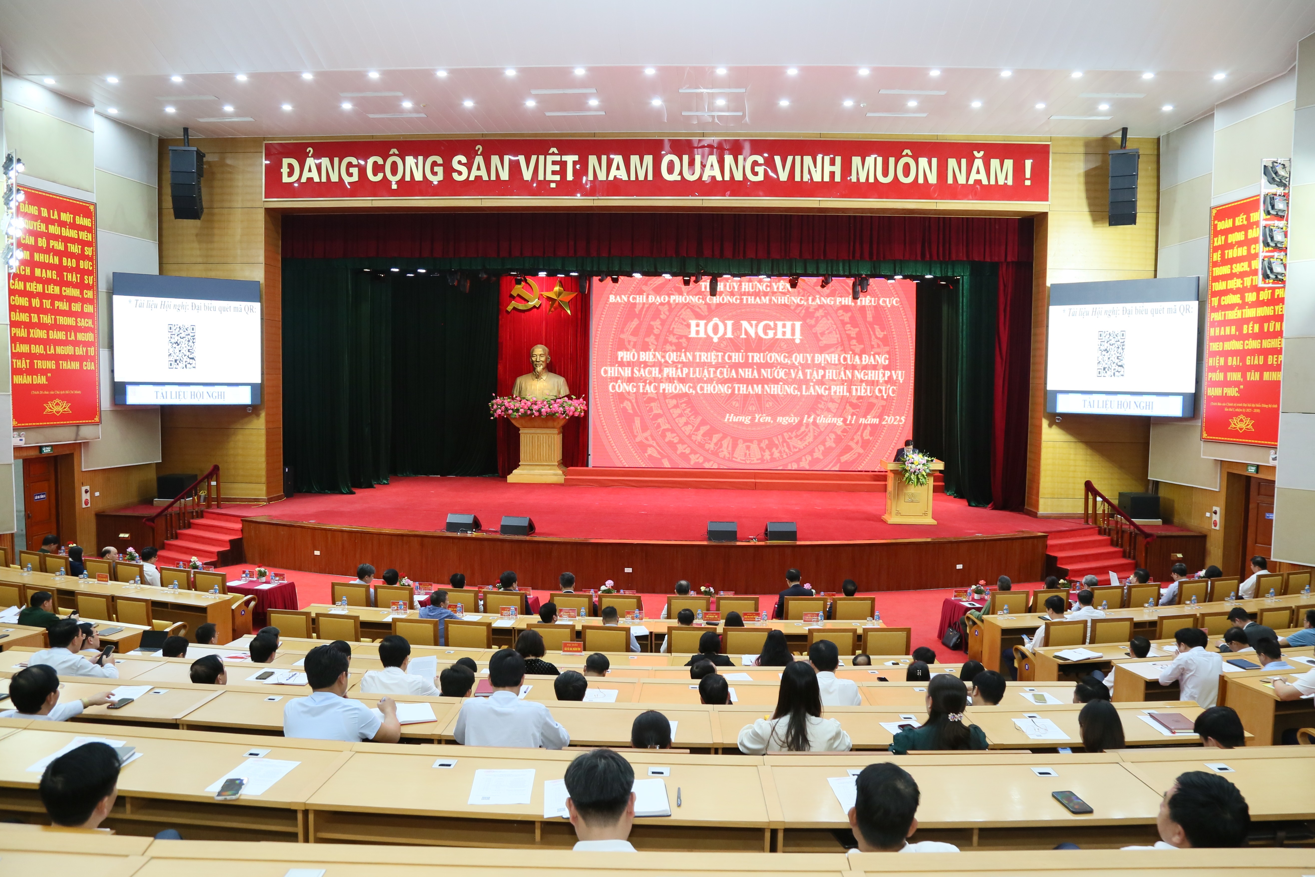   Hội nghị phổ biến, quán triệt chủ trương, quy định của Đảng, chính sách, pháp luật của Nhà nước về công tác phòng, chống Đăng ký VV88 tặng 88k, lãng phí, tiêu cực