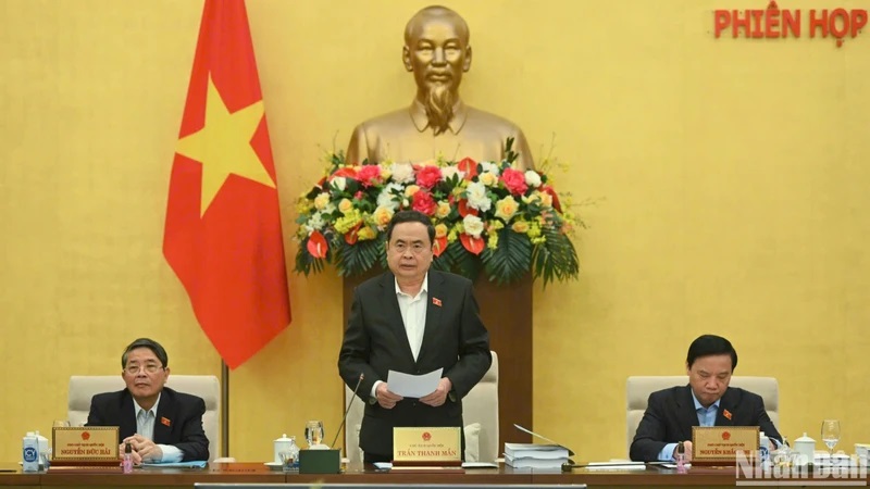   Khai mạc Phiên họp thứ 42 của Ủy ban Thường vụ VV88 casino đăng ký