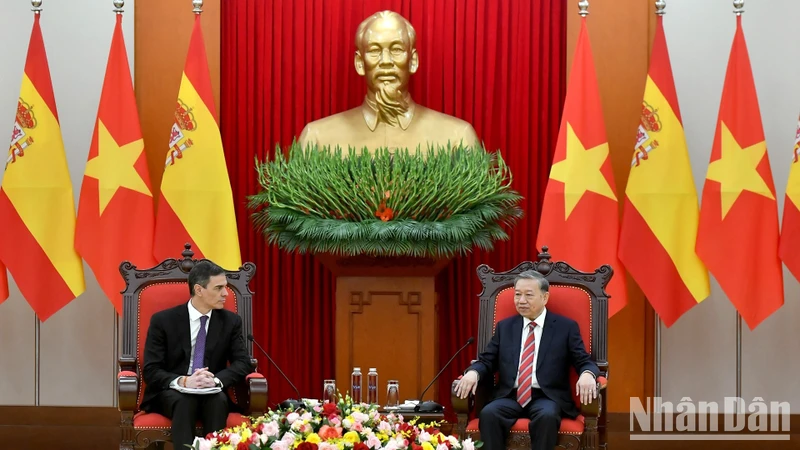   Tổng Bí thư Tô Lâm tiếp Thủ tướng Vương quốc Tây Ban Nha