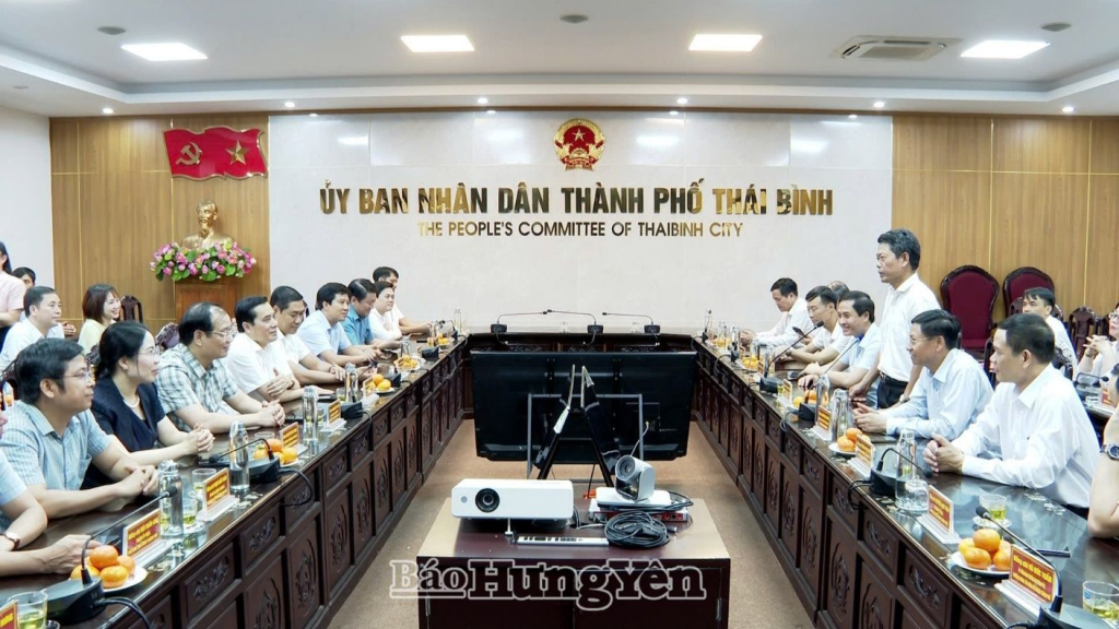   Ban Thường vụ Thành ủy VV88id nổ hũ làm việc với Ban Thường vụ Thành ủy Thái Bình