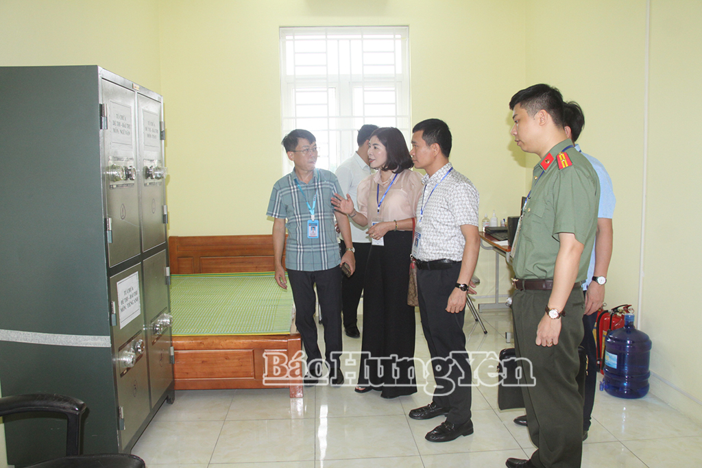   Kiểm tra công tác chuẩn bị cho kỳ thi tuyển sinh vào lớp 10 THPT