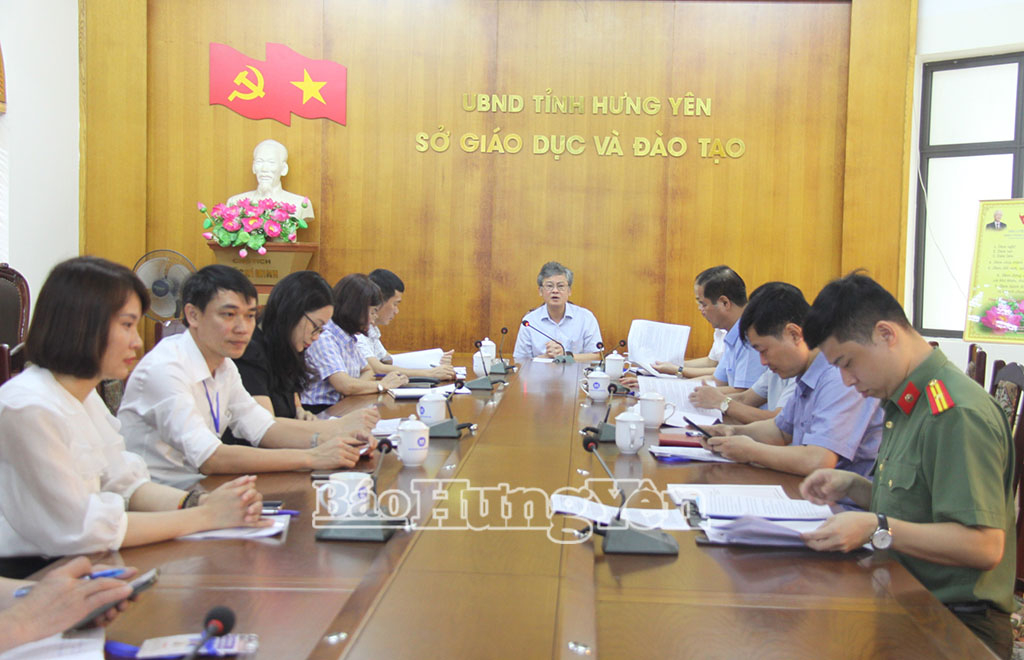   Phó chủ tịch UBND tỉnh Nguyễn Duy Hưng kiểm tra công tác chuẩn bị cho kỳ thi tuyển sinh năm học 2025-2026