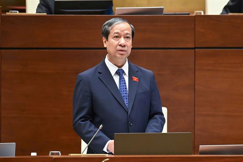   Bộ trưởng Bộ Giáo dục và Đào tạo trả lời chất vấn về dạy thêm, học thêm