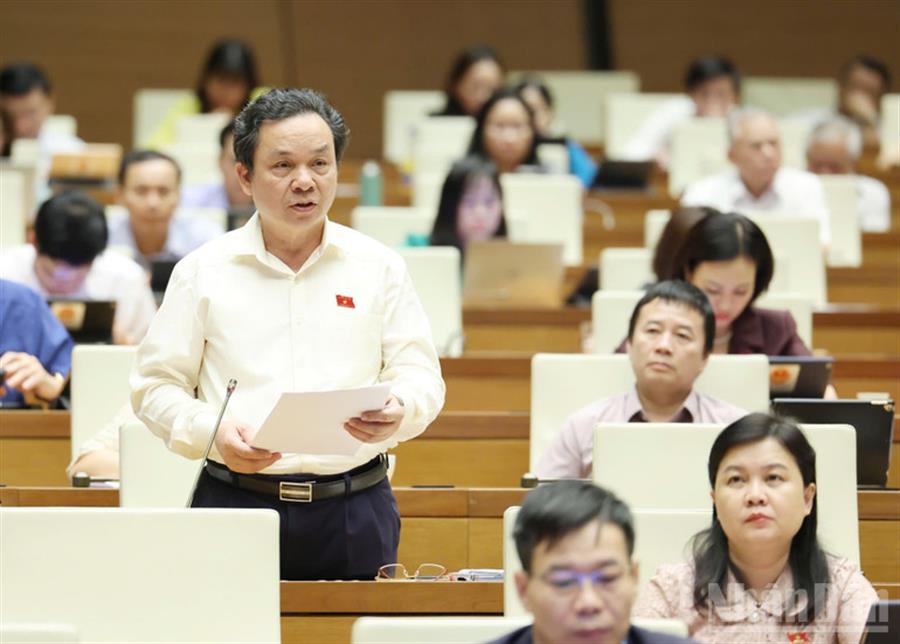   VV88 casino đăng ký xem xét công tác tổ chức, nhân sự trong tuần làm việc cuối của Kỳ họp thứ 9