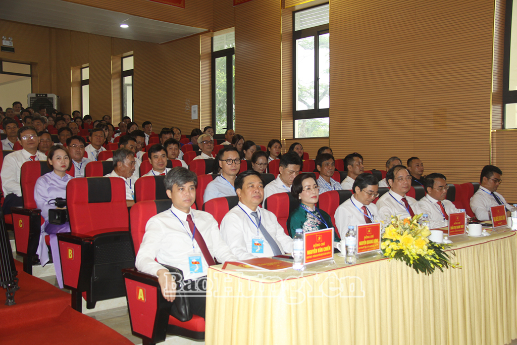 Các đại biểu dự đại hội