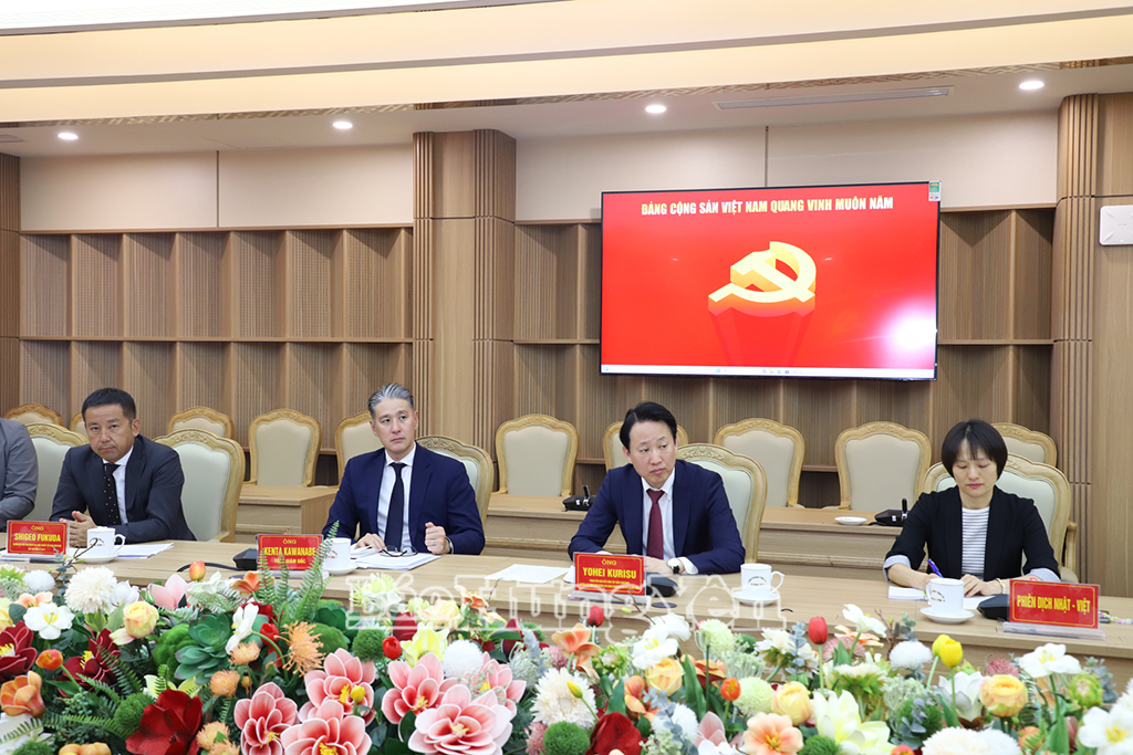 Đoàn công tác của Tập đoàn Sumitomo