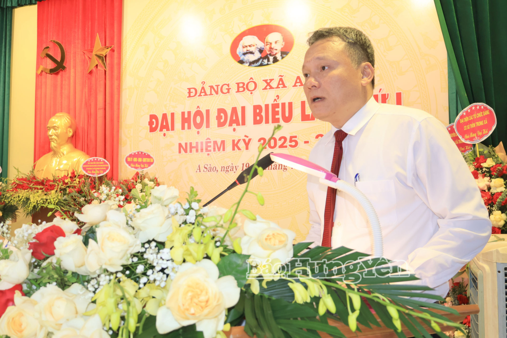 Đồng chí Hoàng Minh Sơn, Tổng biên tập Báo và Phát thanh, Truyền hình VV88id nổ hũ phát biểu tại Đại hội.