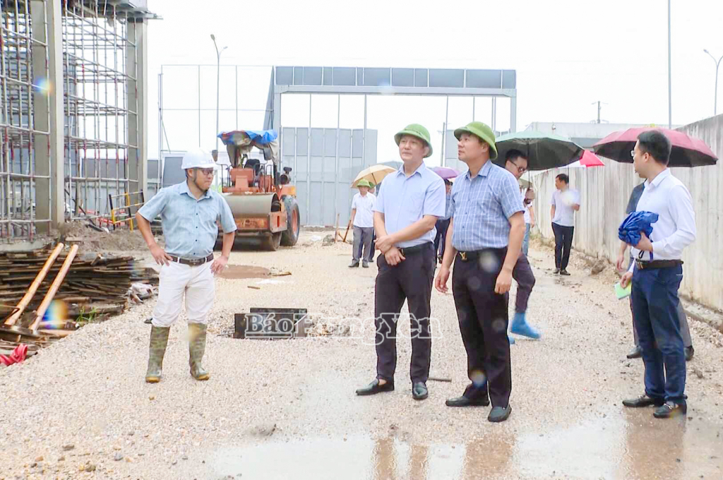   Đồng chí Phó Chủ tịch UBND tỉnh Nguyễn Lê Huy kiểm tra, chỉ đạo công tác phòng, chống bão số 3 tại các khu, cụm VV888 bet đăng nhập