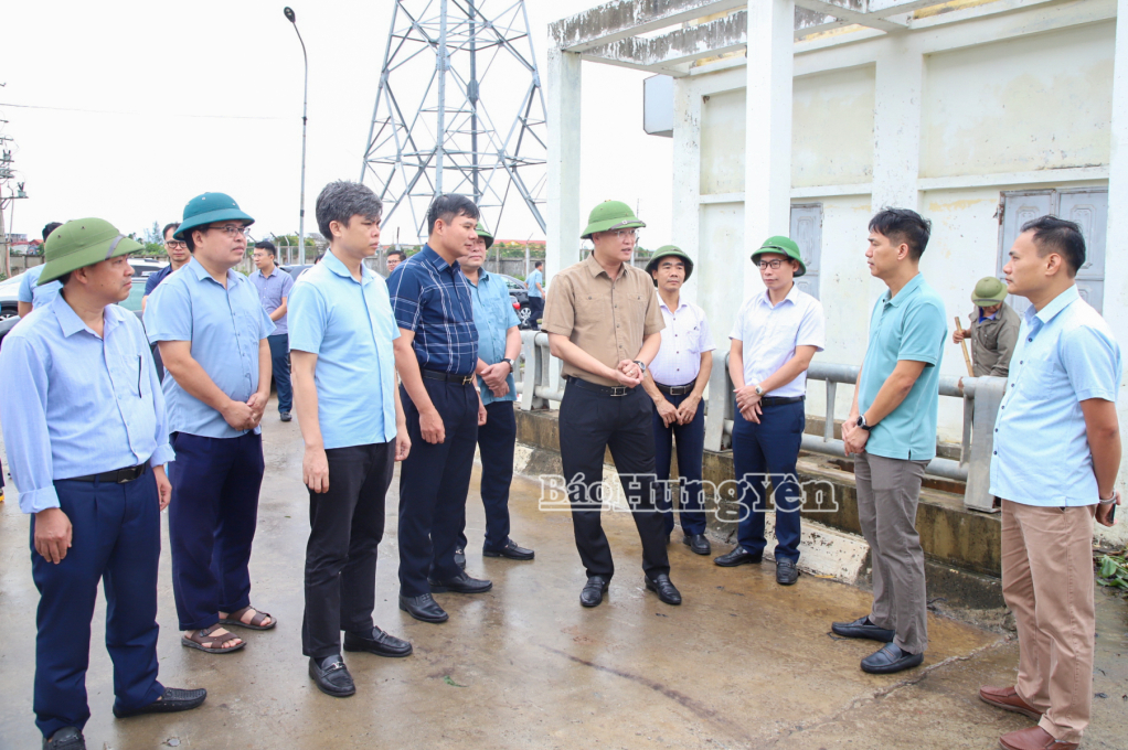   Đồng chí Bí thư VV88 casino Nguyễn Hữu Nghĩa kiểm tra, chỉ đạo công tác ứng phó với bão số 3 tại một số khu VV888 bet đăng nhập