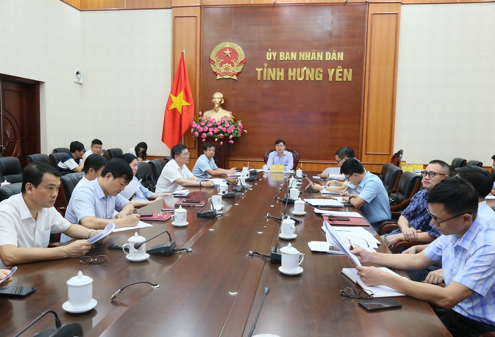   UBND tỉnh tổ chức hội nghị trực tuyến đánh giá kết quả hoạt động chính quyền địa phương 2 cấp