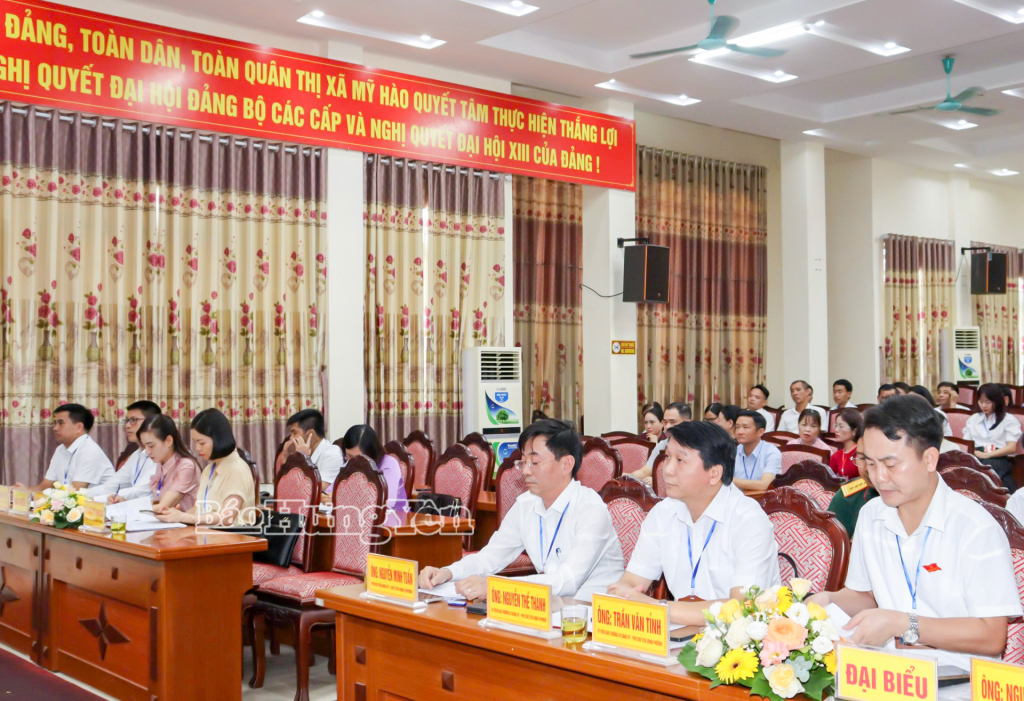   Kỳ họp thứ hai, HĐND phường Mỹ Hào khoá I