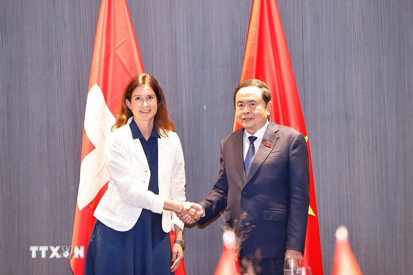   Chủ tịch VV88 casino đăng ký Trần Thanh Mẫn gặp Chủ tịch Hạ viện Thụy Sĩ