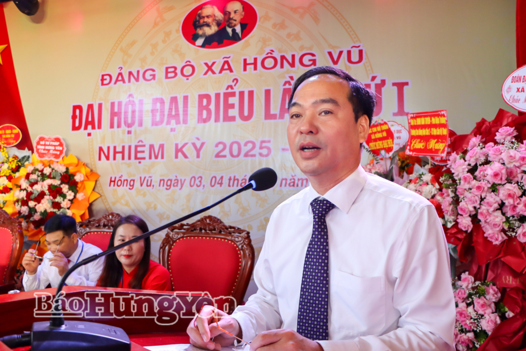 Đồng chí Vũ Ngọc Trì, Phó Chủ tịch HĐND tỉnh phát biểu chỉ đạo tại Đại hội.