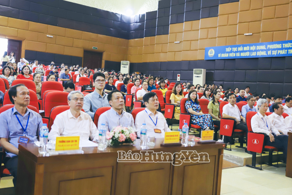   Khai mạc Kỳ tuyển dụng viên chức giáo viên mầm non, phổ thông công lập năm học 2025 - 2026