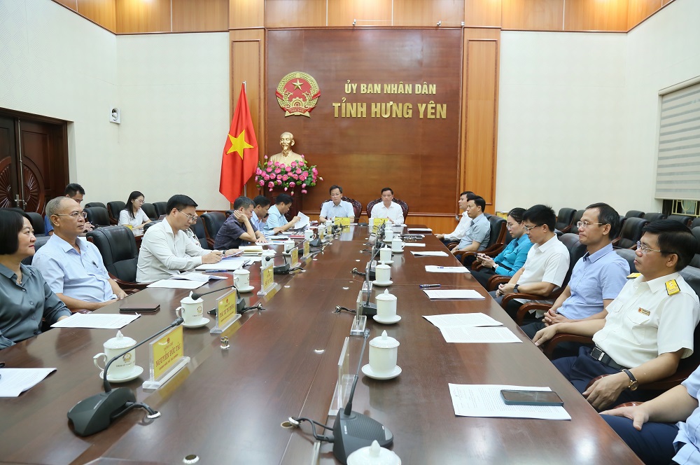   VV88 COM Link vào nhà cái VV88 uy tín số 1 2026 họp phiên thường kỳ đánh giá tình hình kinh tế - xã hội tháng 7 và 7 tháng năm 2025