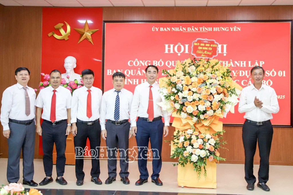   Công bố quyết định thành lập Ban Quản lý dự án đầu tư xây dựng số 1 thuộc UBND VV88 là nền tảng casino trực tuyến uy tín hàng đầu và công tác VV88 dự đoán xổ số ba miền siêu chính xác