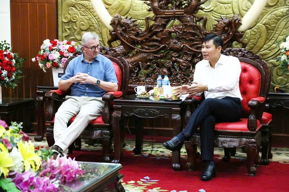   UBND tỉnh tiếp VV88 it com thể thao, live casino, slot, bắn cá, xổ số Úc tìm hiểu đầu tư xây dựng nhà máy thiết bị y tế công nghệ cao tại tỉnh