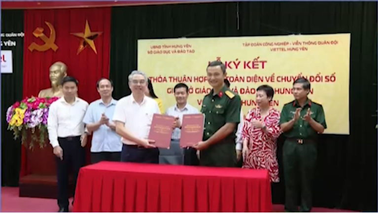   Chuyển đổi số trong ngành giáo dục