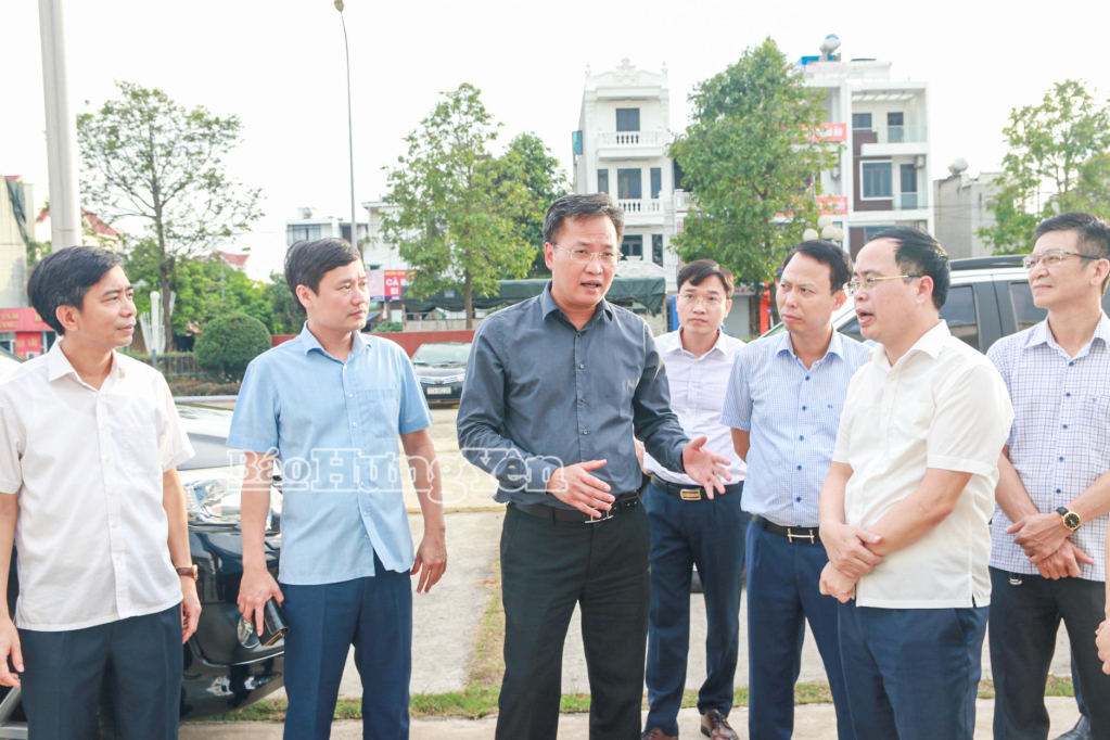   Đồng chí Bí thư VV88 casino kiểm tra các điều kiện tổ chức Đại hội đại biểu Đăng ký VV88 tặng 88k VV88 là nền tảng casino trực tuyến uy tín hàng đầu lần thứ I, nhiệm kỳ 2025 - 2030