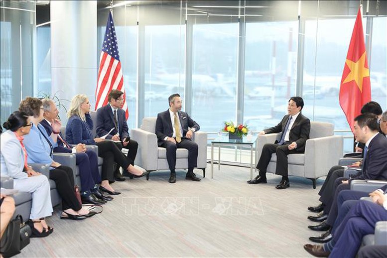   Chủ tịch nước Lương Cường bắt đầu các hoạt động song phương tại Hoa Kỳ