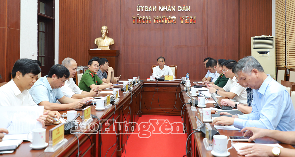   Chủ động ứng phó với cơn bão số 10