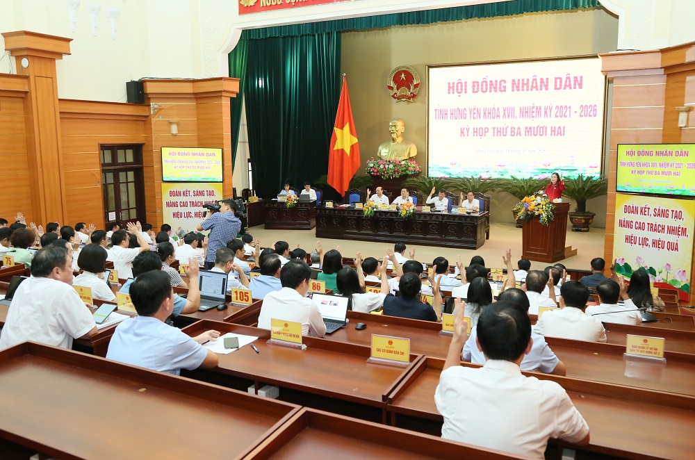   Kỳ họp thứ 32, HĐND tỉnh bầu bổ sung chức vụ Phó Chủ tịch UBND tỉnh và thông qua các nghị quyết quan trọng