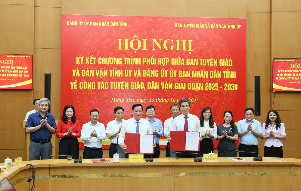   Ký kết chương trình phối hợp về công tác dân vận, tuyên giáo giai đoạn 2025 - 2030
