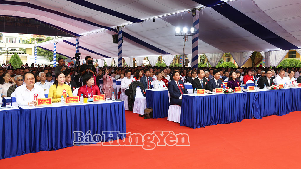   Trường THPT Nguyễn Trãi kỷ niệm 60 năm ngày thành lập