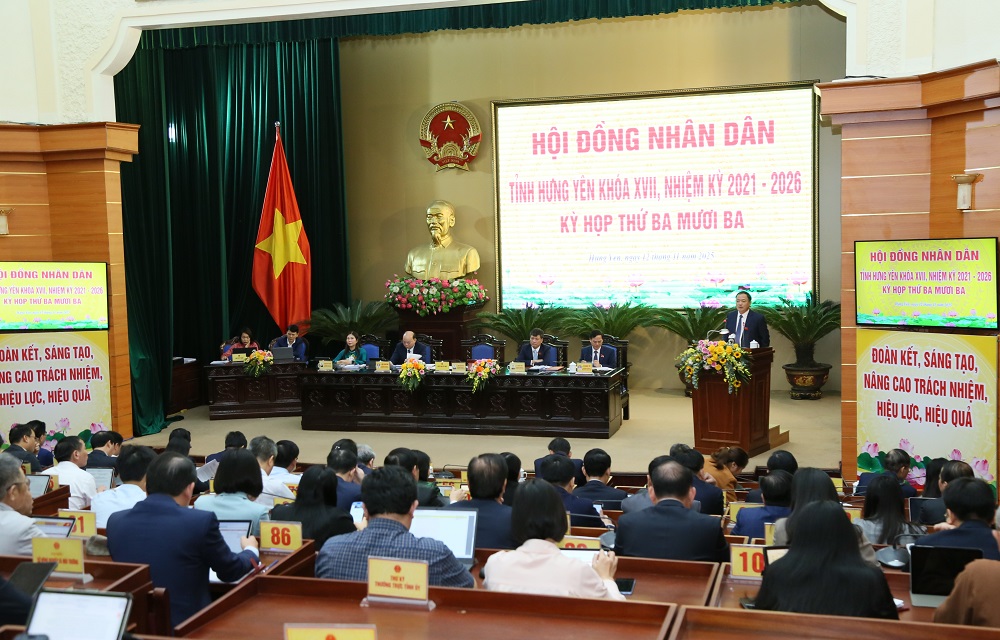   Kỳ họp thứ 33 HĐND tỉnh khóa XVII, nhiệm kỳ 2021 - 2026 thông qua nhiều nghị quyết quan trọng