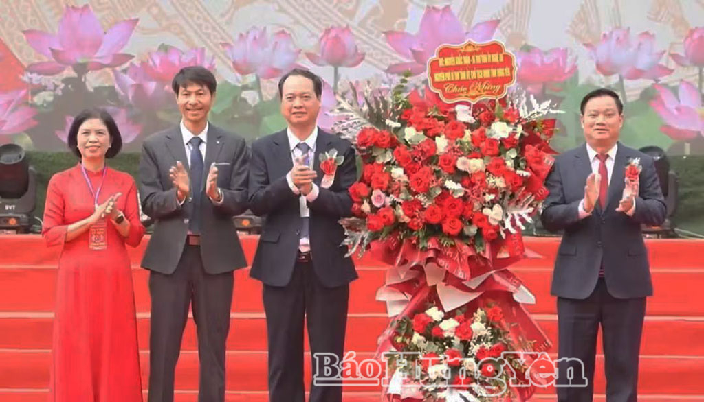   Trường THPT Phụ Dực kỷ niệm 60 năm thành lập