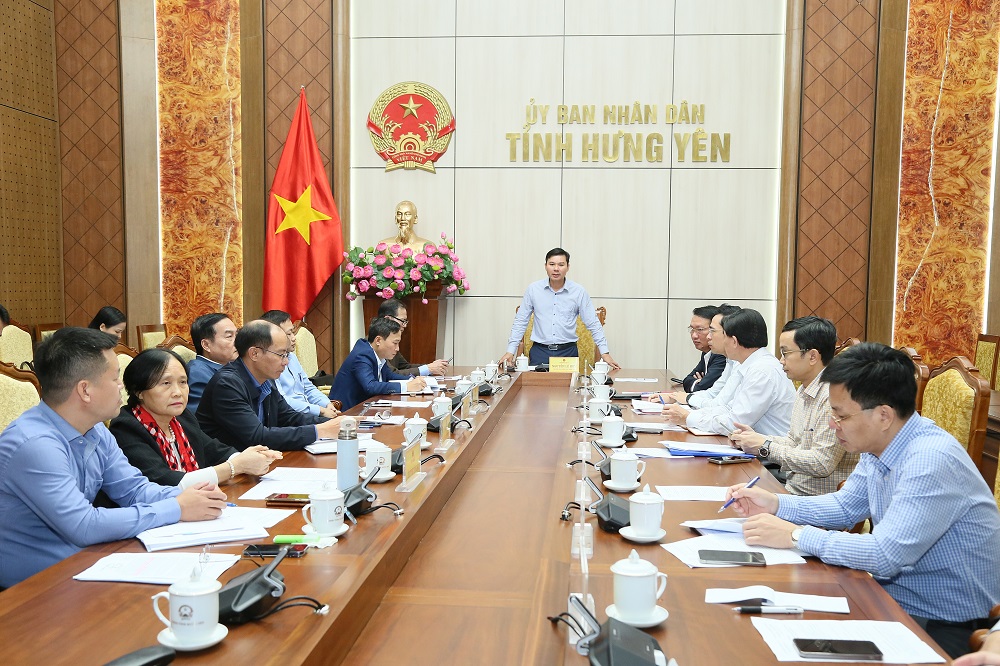   UBND tỉnh nghe báo cáo tiến độ triển khai các dự án phát triển nhà ở trên địa bàn thành phố Thái Bình (cũ)