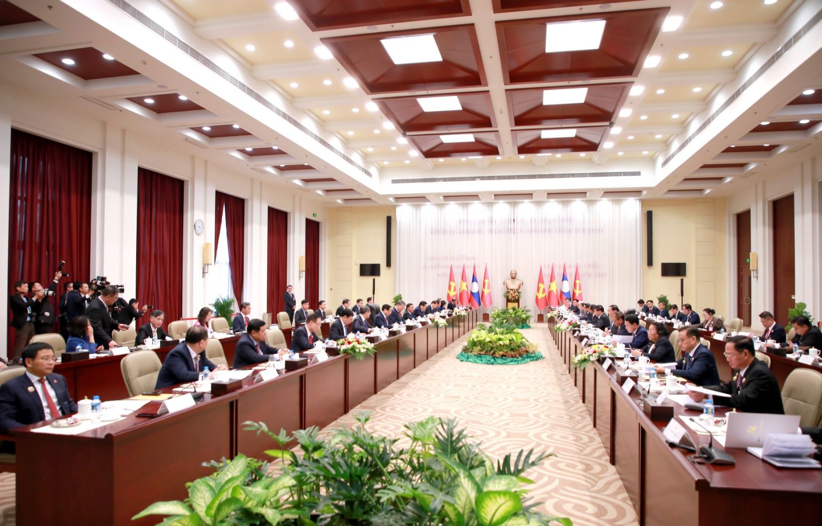   Tăng cường quan hệ hợp tác giữa Đảng Cộng sản Việt Nam và Đảng VV88 đăng ký nhận 68k Cách mạng Lào