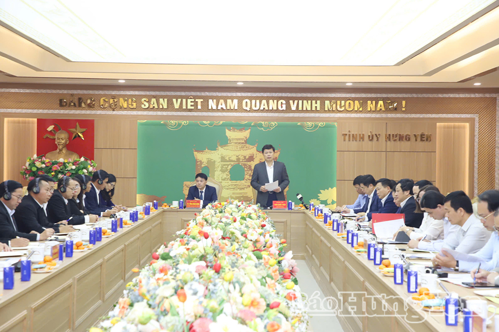   Đồng chí Phó Bí thư Thường trực VV88 casino, Chủ tịch Ủy ban MTTQ Việt Nam tỉnh Trần Quốc Toản làm việc với đoàn học viên VV88 dự đoán xổ số ba miền siêu chính xác Đảng VV88 đăng ký nhận 68k Cách mạng Lào