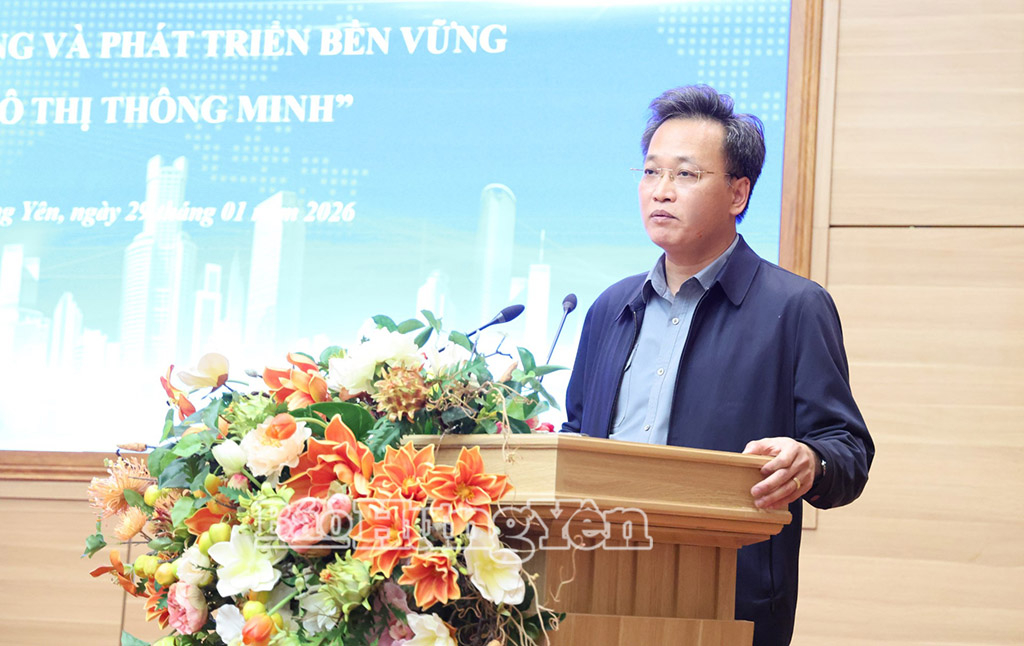 Đồng chí Bí thư VV88 casino Nguyễn Hữu Nghĩa phát biểu tại hội nghị.