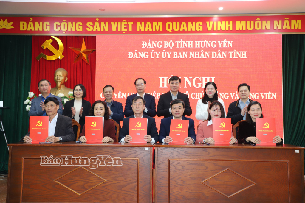   Chuyển giao 13 tổ chức đảng trực thuộc Đăng ký VV88 tặng 88k UBND tỉnh về trực thuộc đảng bộ xã, phường